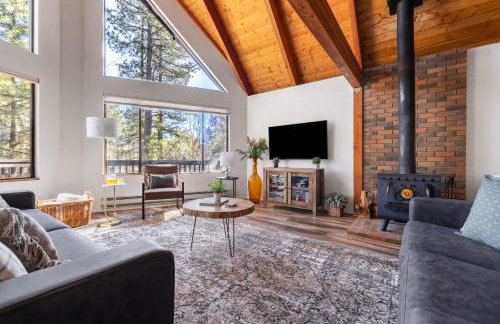 Cozy Chalet in the Pines - Foto 8