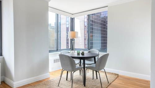 Midtown 2BR w Pool Gym Roof nr Subway NYC-385 - Foto 5, Other