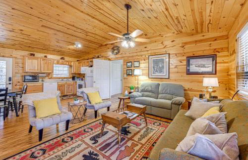 8 Mi to Chattooga River Pet-Friendly Mtn Cabin - Foto 1