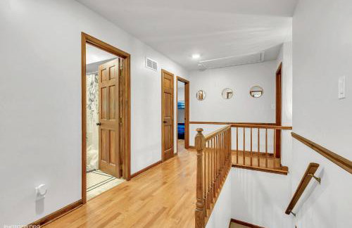 Luxury 5BR Villa with Pool, Hot Tub & Sauna - Foto 17