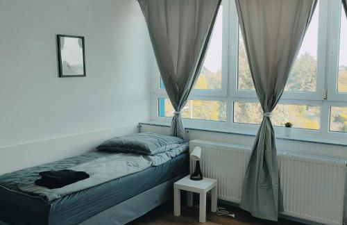 Monteurwohnung Ferienwohnung Business Appartement rechts Langenfeld - Foto 7