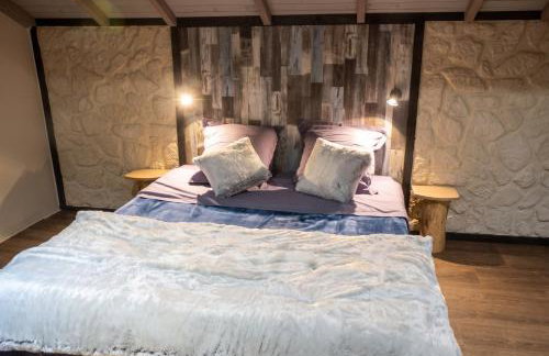 Maison spacieuse à Arrentès-de-Corcieux avec jacuzzi - Photo 23