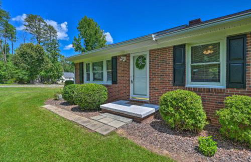 Charming Retreat on 5 Acres with Deck and Grill! - Photo 25