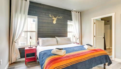 Spacious, Rustic Spearfish Home Walk to Downtown! - Foto 1