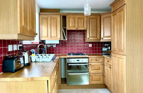 Comfortable 3 bedroomed house in Bicester - Photo 3