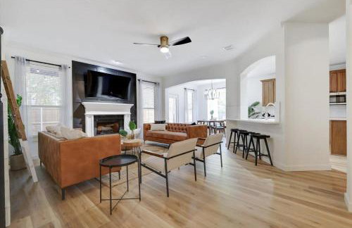 Live Like Royalty - Highland Village 6BR Mansion - Foto 8