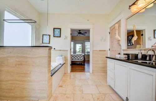 Luxury Beachhouse with elevator - Foto 11