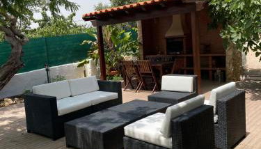 Moradia a 5 minutos da PRAIA - Foto 2, Garden, Garden view