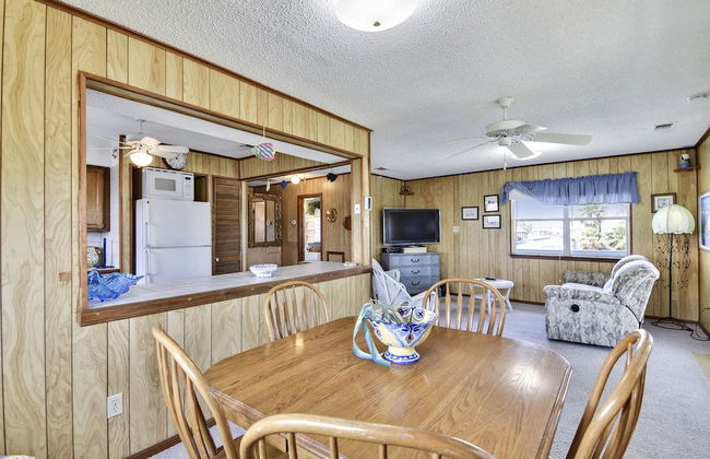 Harry's Hideaway - Photo 6