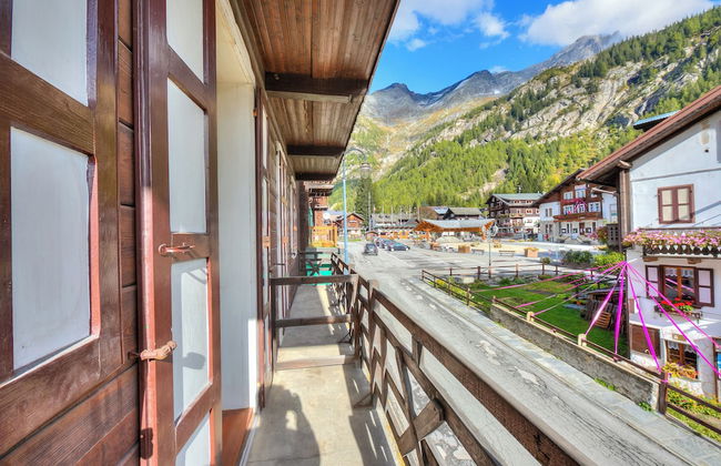 Monterosa Cozy Apartment 200m From Ski - Foto 1