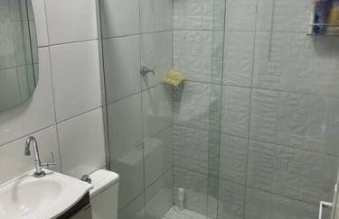 Bela casa, 2 qtos Taguatinga-DF - Foto 4