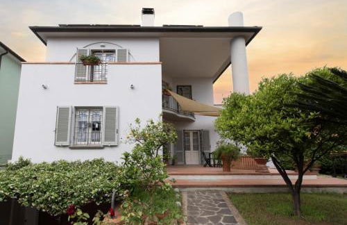 Casa delle Lumiere. 6 beds between the sea, thermal baths, and the Tuscan countryside - Foto 1