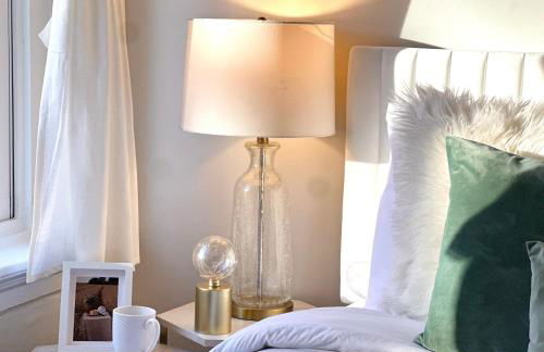 Providence City Center 1BR, Full Kitchen, Walk to Convention Center & PPAC - Foto 5