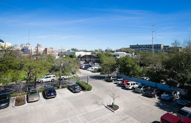 Carondelet Street Modern Suites - Foto 45