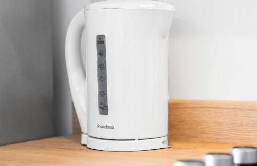 Modern 2 Bed Apartment - Parking - Smart TV - Fast Wi-Fi 27CR - Foto 24