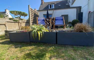 TY LOUIS Meublé de tourisme 3 étoiles pour 4 personnes avec vue mer et plages à 2 minutes à pieds - Foto 19