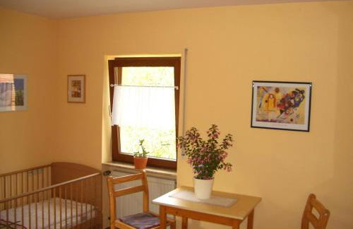 Wohnung mit Balkon im Schwarzwald - Foto 3