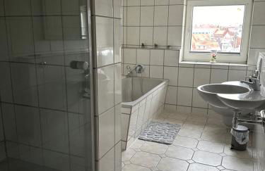 Pension Hotel Leinefelde am Bahnhof - Photo 11