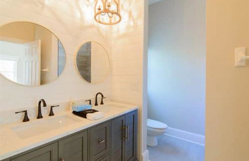 Pet Friendly- St George Island Sleeps 13- Pool - Foto 16