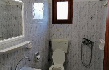 Lefteris Rooms - Foto 6