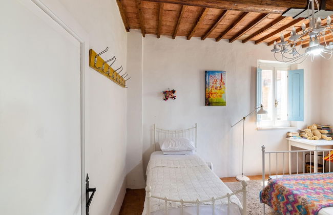 Pet-friendly Umbria Villa - Photo 15