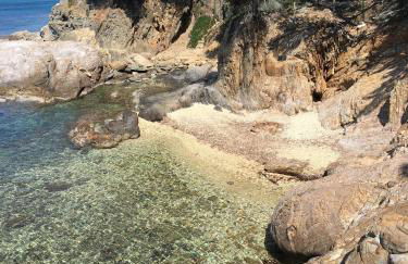 T3 FRONT de mer dernier étage vue mer Petit havre de paix pour vos vacances Emplacement unique vue mer panoramique à 180 degrés pour ce T3 en face de la plage front de mer vue sur les iles 5 et dernier étage avec ascenseur - Foto 29