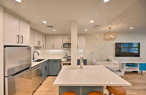 Luxe Naples Escape Walk to Beach and Downtown! - Photo 9