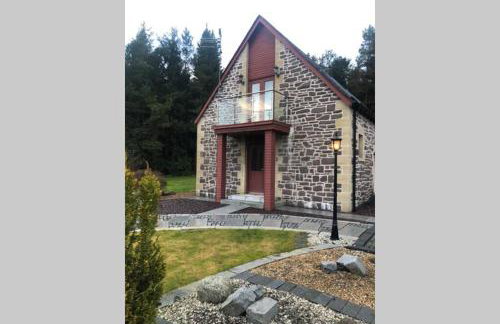 Struan Coach house in gated residence - Photo 24