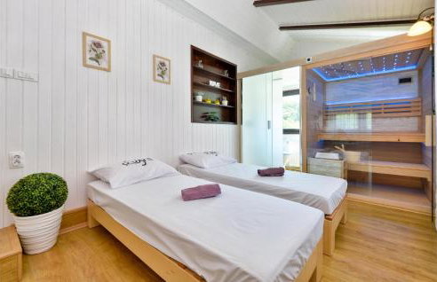 Pet Friendly Home In Mrzlo Polje - Foto 26