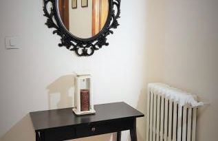 Medieval Pieve, holiday home with garden, WiFi & parking - Foto 40