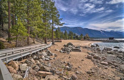 Deck and Beach Access Lake Tahoe Shoreside Retreat! - Foto 37