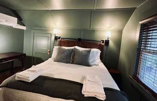 Stylish 3BR with Patio Walk to State Capitol - Foto 29