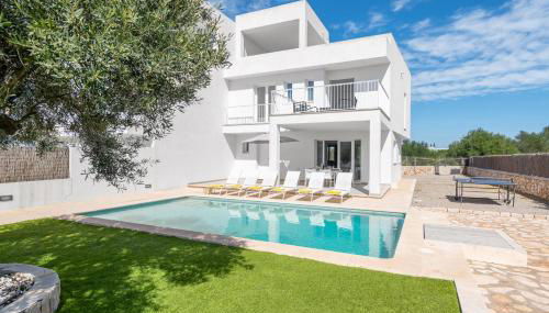 STUNNING VILLA MARIANELLA, CASA GRIS, POOL, BBQ, AC, FREE WiFi - Foto 5, Garden, sunbed, Garden view