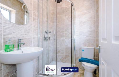 Lux Stay at Buckley 4BR Sleeps-10 7 Beds - Foto 47