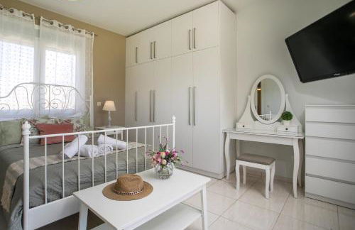 Sea Breeze & Nature villa heated pool - Foto 24