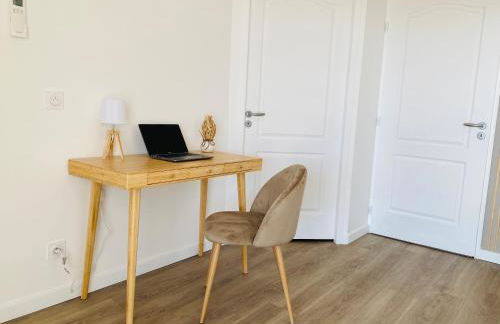 Villa 15 personnes - Piscine - Jacuzzi - Clim - Bar - Billard - Cinéma - Vue Panoramique - Foto 33