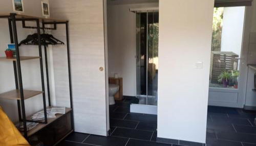 Petite maison avec jardin entre lac et village - Foto 5