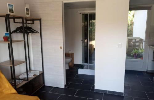 Petite maison avec jardin entre lac et village - Foto 5