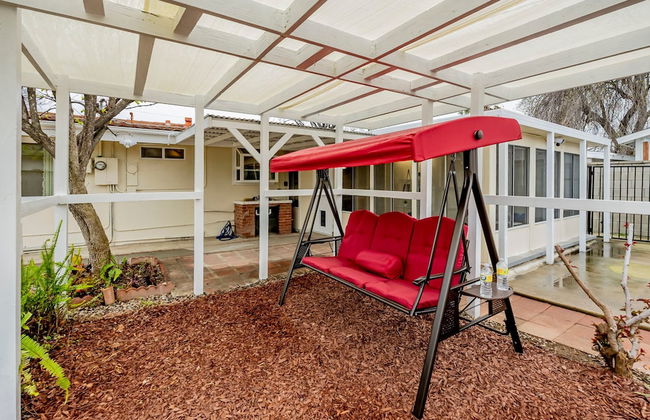 Modern Luxury in San Gabriel Valley Retreat - Foto 46