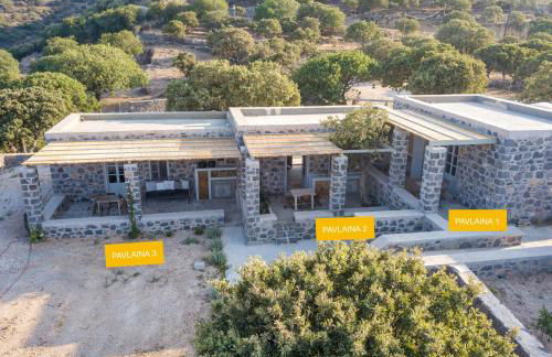 Pavlaina Complex of Traditional Residences in Nisyros. Enjoy the garden and the Sea View - Foto 8