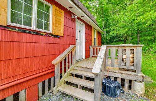 Mtn-View Deck and Grill Creekside Catskills Cabin! - Foto 28