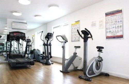Cotels Centro Budget Busting Apartments! CENTRAL LOCATION, PARKING, FIBRE WIFI, SMART TV, FULLY EQUIPPED KITCHEN - Foto 41