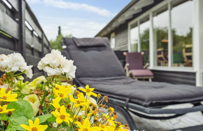 "Bridgette" - 100m from the sea - Foto 13