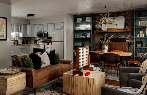 Shenandoah dog friendly cabin - river access, BBQ, outdoor dining and lounging, fire pit, AWD or 4WD encouraged - Foto 42