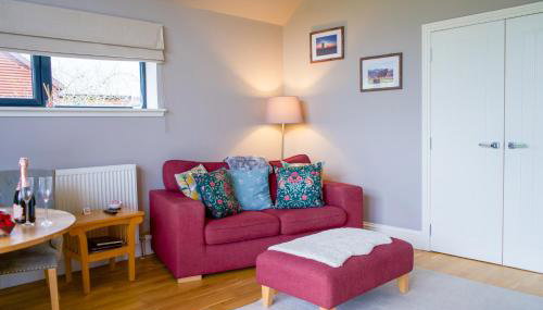 Snowdrop Lodge - Photo 1