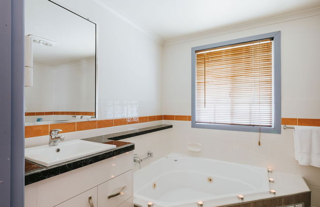 Apple Blossom Cottage - Photo 6