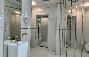 Apartament "Gold Luxury Dubai" Centrum z dużą wanną dla Dwojga - Foto 18