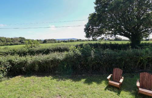 Cariad Mawr - Photo 16