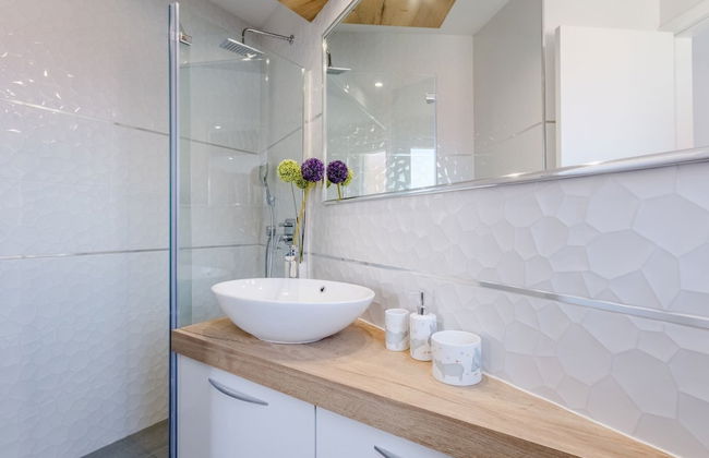 Villa Stone Pearl - Two Bedroom Holiday House With Pool - Foto 32