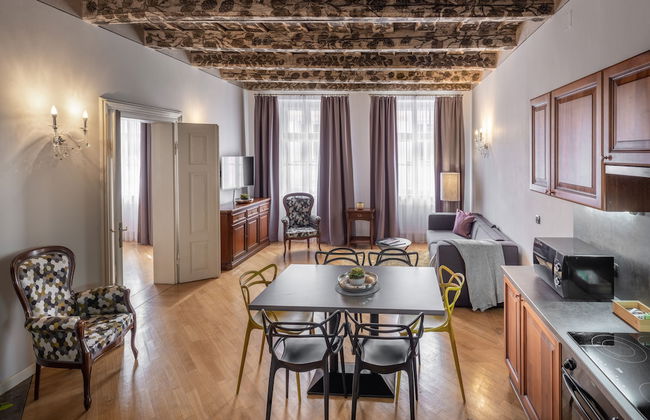 Chateau 9 Apartments by Adrez Living - Foto 47